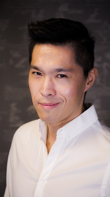 Profile of Kenji Tanaka